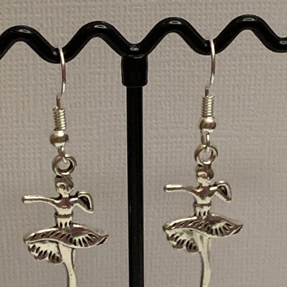 Ballet Dancer, Dancing Earrings, Gift Idea, Sports Earrings, Dancing Jewelry - Picture 6 of 7